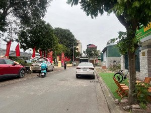 trung tâm trâu quỳ gia lâm- nhà 3 tầng 100m2 khu 31ha- 16.5tỷ