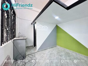 cho thuê phòng full nội thất mới 100% - cửa sổ ban công siêu thoáng mát nằm ngay trung tâm bthanh