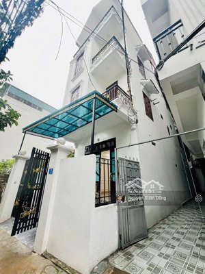 bán nhà lô góc phúc lợi - long biên