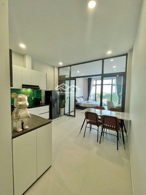 khai trương siêu phẩm phòng tách bếp bancol full nội thất có mgr thang máy hầm xe gần chợ văn thánh