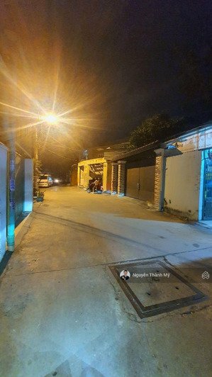 hot! nhà nát 122m2 hẻm xe tải 6m chỉ hơn 40tr/m2