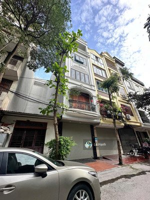 bán nhà liền kề ngô thì nhậm, 50m mt 5.5 m, ô chờ thang máy, hơn 16tỷ lh 