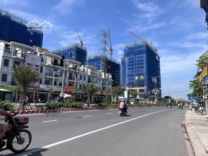 hàng hiếm ngang 10m thống nhất đối diện cụm chung cư vị trí siêu đẹp cho ac đầu tư