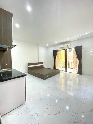 ccmn hoàng mai 14p dòng tiền khủng, ngõ 3m, gần ô tô