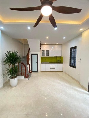 bán nhà trong đê yên nghĩa 36m 5,3 tỷ ctl