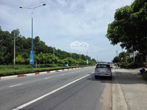 mt nguyễn văn linh, p phú tân, tdm, dt 5,38x22, thổ cư full, giá 4.35 tỷ