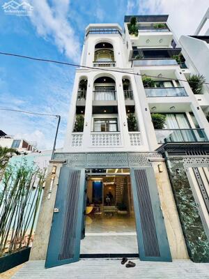 Bán Siêu Phẩm Nhà Phố Có Thang Máy Đường Quang Trung, Phường 08, Quận Gò vấp, Hồ chí Minh