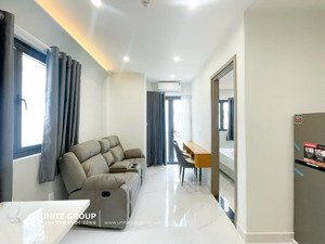 cho thuê căn hộ 1 phòng ngủ tách bếp_nội thất cao cấp_thang máy ngay đề thám quận 1