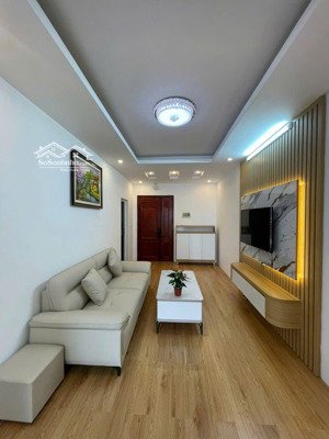 cho thuê căn hộ 2pn nội thất mới tinh - trung tâm tp vinh giá chỉ 7tr5 lh 