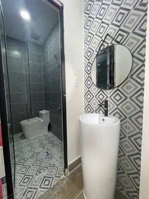 hẻm xe hơi chuẩn 6m lê văn sỹ p14 q3 ngang 4,5m chỉ 16 tỷ