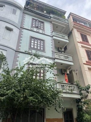 trung tâm văn quán - phân lô - ô tô tránh - vỉa hè - kinh doanh - 40m2 - 11 tỷ