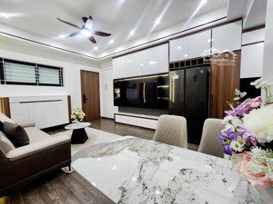 phải thật nhanh mới còn! căn góc 82m2, đầy đủ nội thất giá vừa tầm với tại trung tâm thành phố