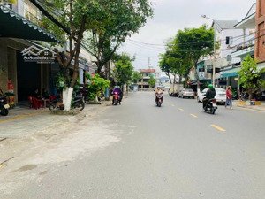 cần bán gấp nhà 3 tầng, mt 10m5 hà huy tập, trung tâm đà nẵng, vị trí vàng kinh doanh, giá 12 tỷ tl