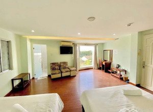 bán ks 50 phòng hẻm 98 đừờng trần phú cách biển chỉ 50m