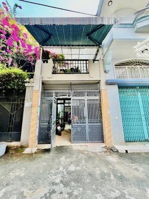 bán nhà hxh nguyễn sơn tân phú 82m 2 tầng 4pn gấp bán giảm 1.3 tỷ chỉ 8 tỷ