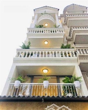 hiếm -giá tốt _nội thất đẹp _xe hơi ngủ trong nhà _dt 60m2_4tầng_ lê trọng tấn _bình tân