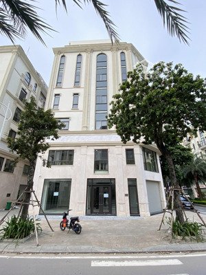 cho thuê shophouse 7 tầng him lam -hà đông hoàn thiện đẹp điều hòa thang máy giá rẻ nhất thị trường