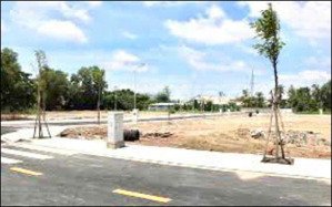 sang nhượng lô đất góc 2 mt, đường ql19, sang 335tr, tp quy nhơn, vuông vức, 80m²(5x16m), sổ sẵn