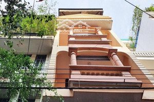 bán chung cư mini dòng ngõ 174 lê thanh nghị hbt hà nội. giá: 15 tỷ. tel: 