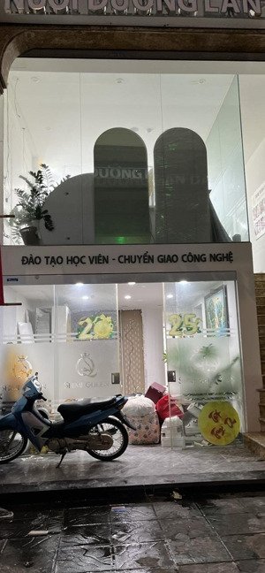 cho thuê nhà mặt phố minh khai hai bà trưng hà nội - dt 100m2x3 tầng thang máy điều hòa pcc