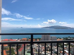 căn hộ view trực diện biển dqua 3pn2wc dt 84m2 nội thất đầy đủ giá chỉ 4,6 tỷ