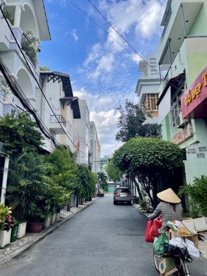 bán nhà 1 sẹc lê trọng tấn, khu dân trí cao, an ninh, nhà cấp 4, ngang lớn 7m