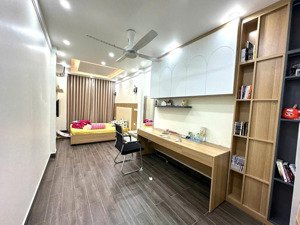 50m ra phố, 2 mặt thoáng, full nội thất, lõi đống đa - phố đặng văn ngữ 56m2*5 tầng. giá 14.3 tỷ