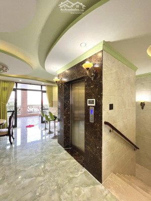 cho thuê nhà nguyên căn mặt tiền đường khu hoàng quốc việt nối liền phú mỹ hưng quận 7