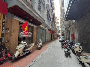 nhà phố - hoàng quốc việt - cầu giấy. ô tô tránh, kinh doanh. 41m - 4 tầng - mt 4.5m - 15.6 tỷ