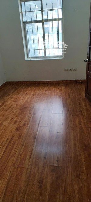 cho thuê căn hộ chung cư n5c trung hoà nhân chính, 80m2 2 ngủ đồ cơ bản 10,5 triệu/tháng