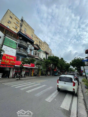 bán đất 101m2 tặng nhà 3 tầng mặt phố hoàng thế thiện, sài đồng. giá 30 tỷ có tl