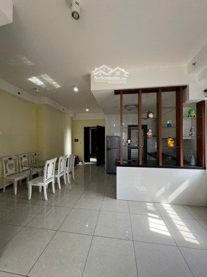 chính chủ cho thuê căn hộ docklans quận 7..96m,2pn2wc