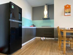 cần bán căn hộ 2pn2vs view biệt thự đảo s2 sky oasis ecopark full nội thất giá chỉ 4,4 tỷ