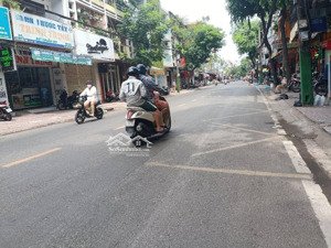 cơ hội sở hữu ngôi nhà 3 tầng vị trí đắc địa mặt tiền hưng phú, p8, q8, diện tích 41 m2