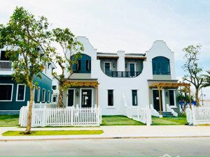 bán biệt thự song lập 8x20 vị trí đẹp gần clubhouse hồ bơi giá chỉ 4.5 tỷ sang tên nhận nhà ngay