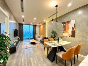 cho thuê căn hộ đẹp, rẻ tại a10 nam trung yên 106m2 3pn, 18tr full nội thất đẹp. lh: 