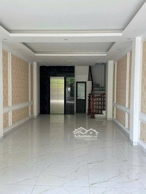 cho thuê nhà 50m2 x 6 tầng, thang máy, 22tr, 