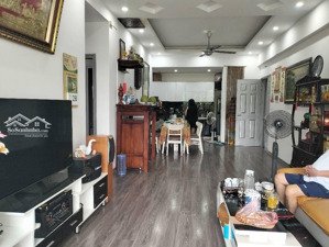 bán căn chung cư ct1, chung cư cán bộ của viện 103, lô góc 2 ban công siêu thoáng mát