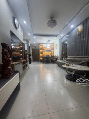 bán gấp căn hộ chung cư bea sky, 7,5 tỷ, 99m2, 3pn, 2wc, tại đại kim, hoàng mai, hà nội