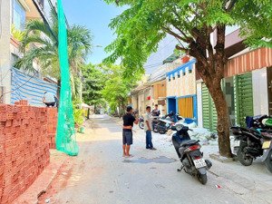 bán đất an thượng 15 ngay hoàng kế viêm , phố đi bộ an thượng - dt 60m2 giá 8.x tỷ