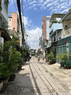 bán gấp nhà hẻm xe hơi 49m2, đình nghi xuân, bình trị đông, bình tân, 4,65 tỷ