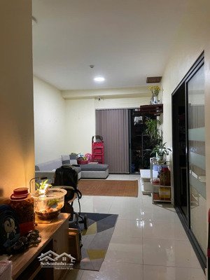 cho thuê 1 phòng trong chung cư 2n1k