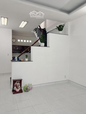 nhà 2 tầng 4ty3 - 2pn - gần xlhn phước long a q9