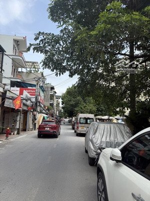 siêu hiếm bán đất thượng thanh ô tô tránh nhau kinh doanh 50m2