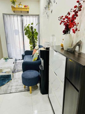 nhà đẹp cần cho thuê ngay full nội thất căn 53m2 giá 12 triệu bao phí quản lý