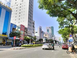 NHÀ CHO THUÊ mặt tiền rộng 10 m đường NGUYỄN HỮU THỌ