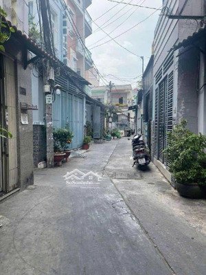 chủ cần bán gấp nhà 165m2, chỉ 5,7 tỷ. đường lê văn lương, nhơn đức, nhà bè