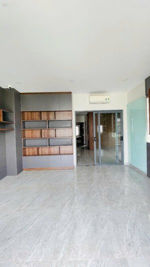 cho thuê biệt thự cao cấp - chính chủ tại nhà bè