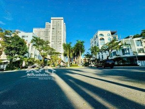 cần tiền cho con du học bán gấp lô đất đường lớn ngay biển đà nẵng