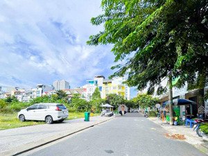 bán tòa căn hộ 4 tầng 7 phòng đường an thượng 34 đối diện công viên giá 21 tỷ